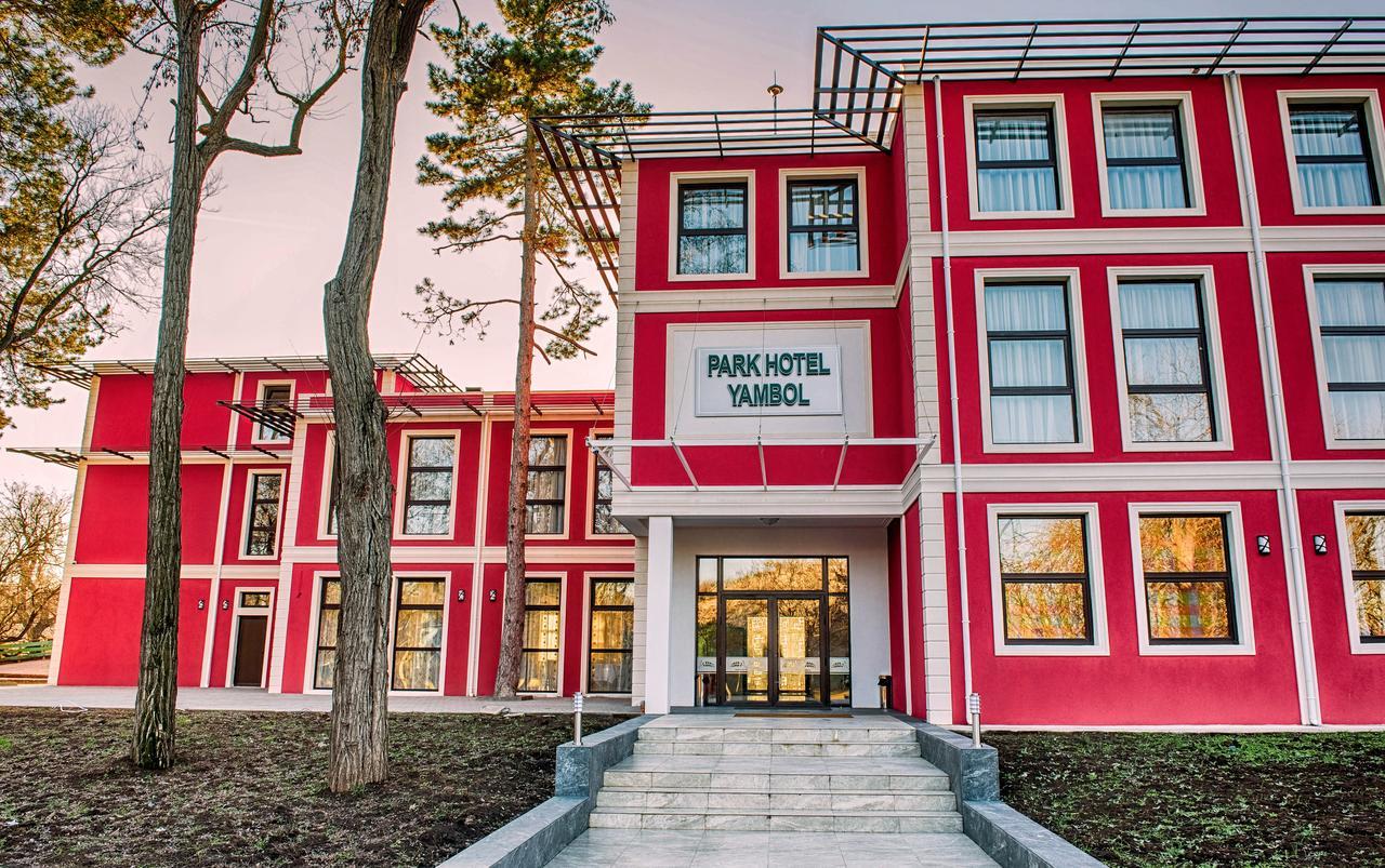 Park-Hotel Yambol Exteriör bild